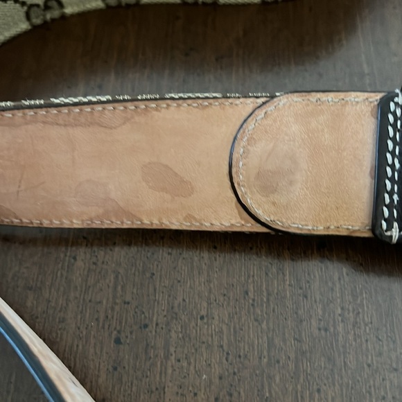 Gucci GG Canvas and Leather Belt with Gold Buckle - Size 80/32 - Picture 6 of 7